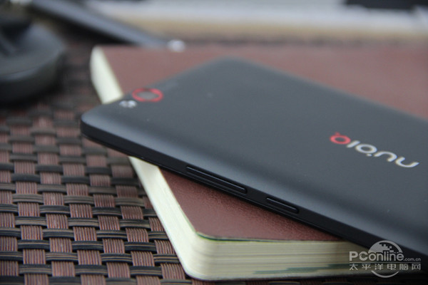 nubia Z7 maxu(png)y(c) ^